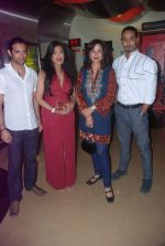 Zeenat Aman, Rituparna Sengupta at Zindagi Tere Naam premiere in PVR on 15th March 2012 (60).JPG